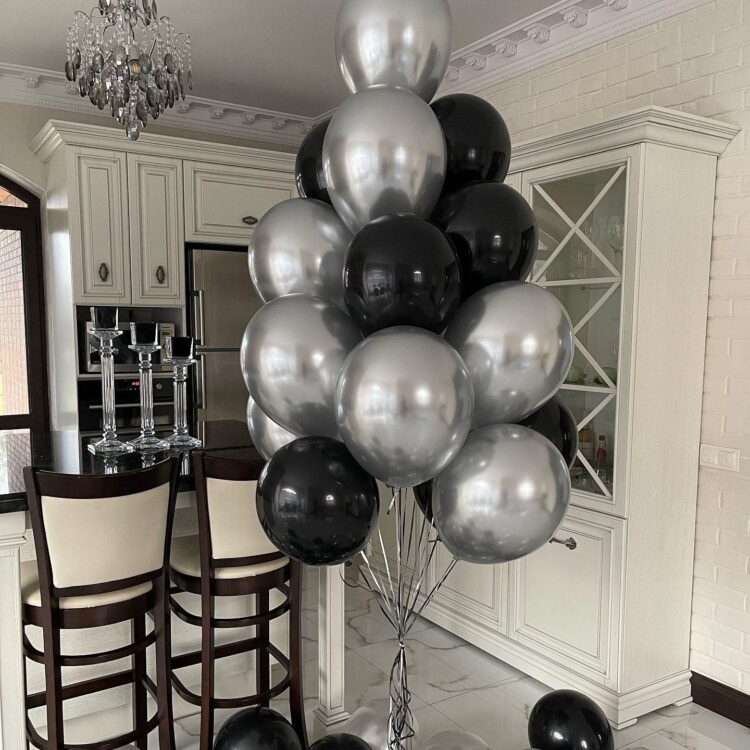 Набор гелиевых воздушных шаров с доставкой по Киеву