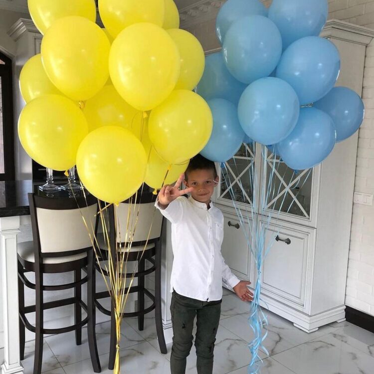 Набор гелиевых воздушных шаров с доставкой по Киеву